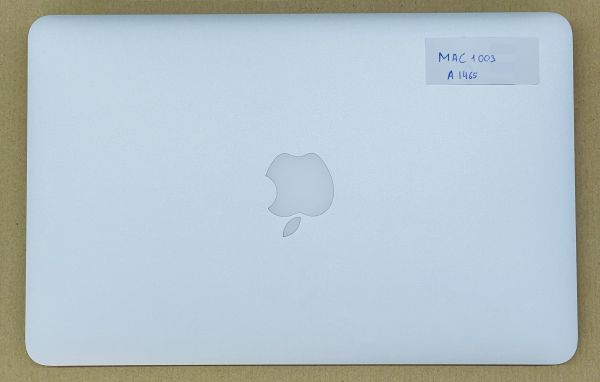 Macbook A1465 Display pulled